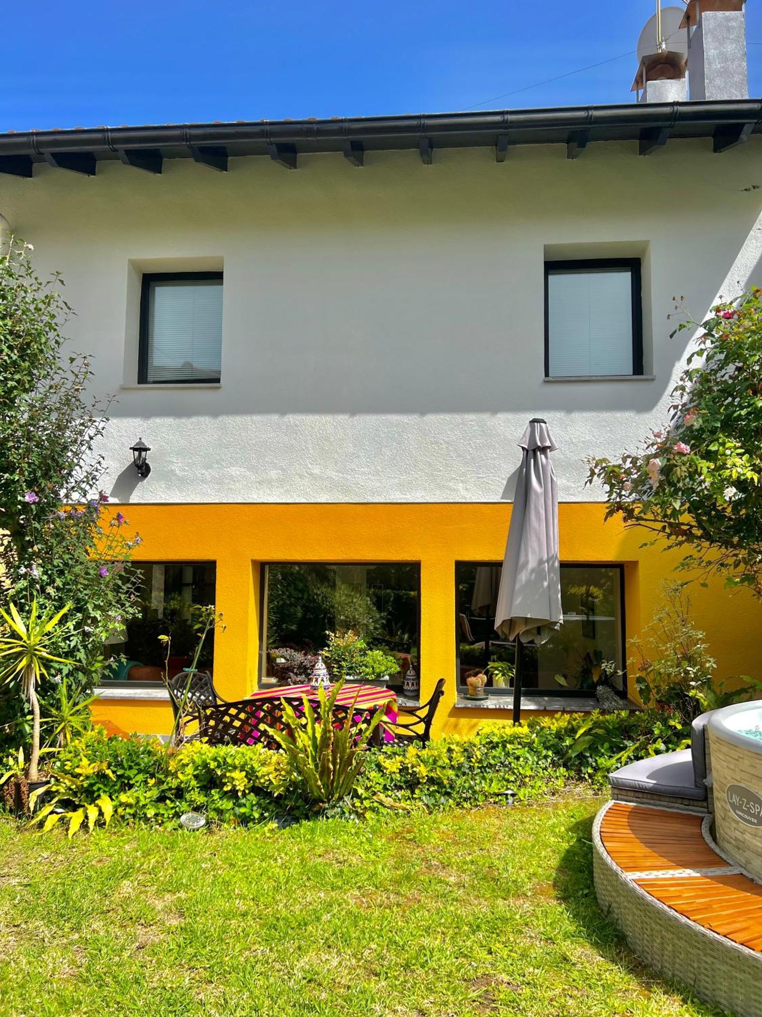 Agradable Casa Con Jacuzzi Climatizado Exterior En Pleno Urdaibai Ferienhaus *